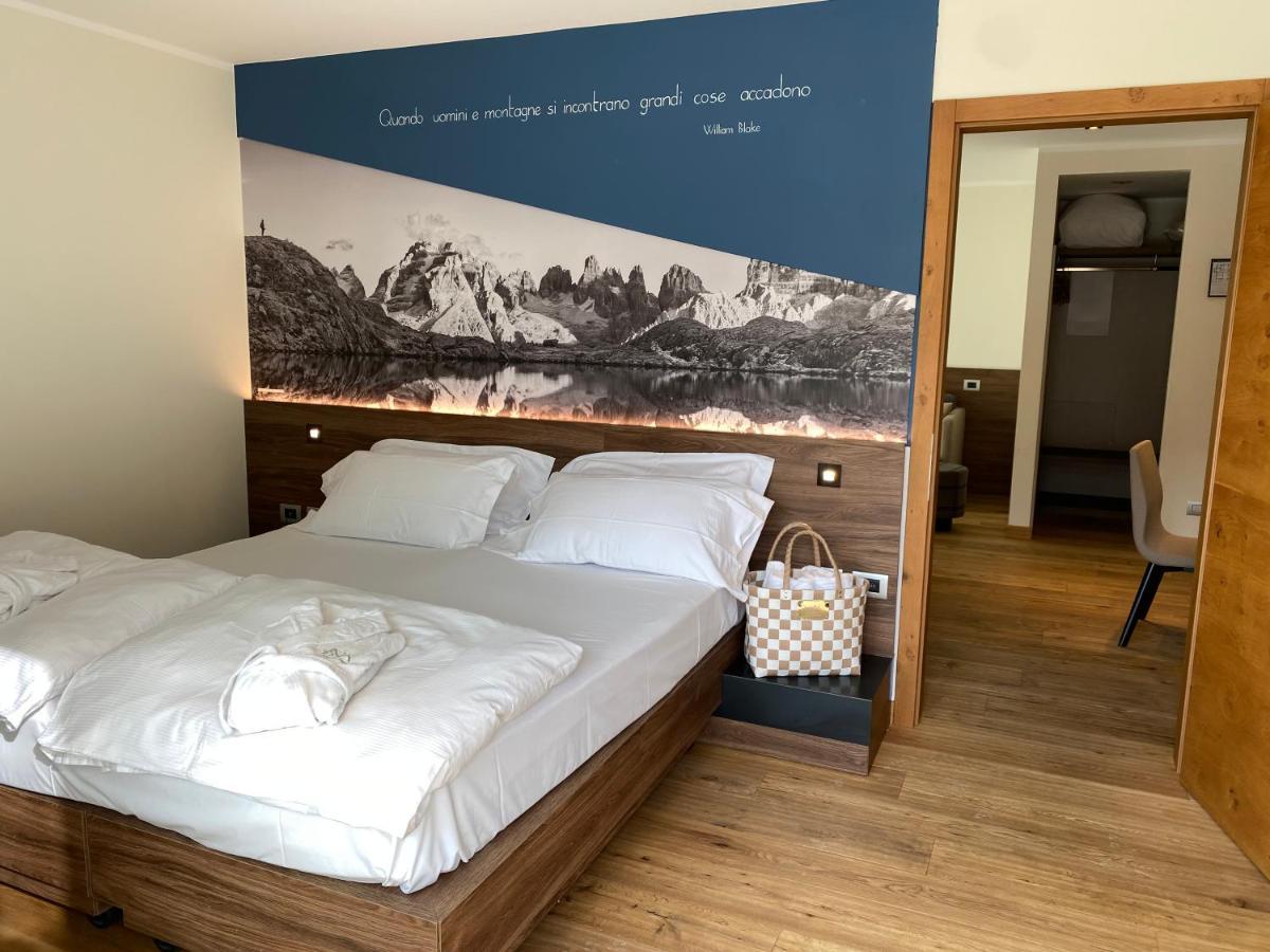 Dolomeet Boutique Hotel ピンツォーロ エクステリア 写真