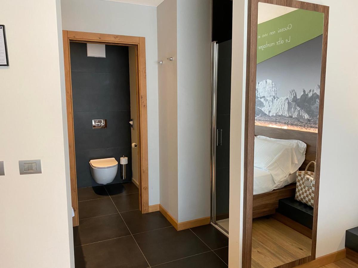 Dolomeet Boutique Hotel ピンツォーロ エクステリア 写真