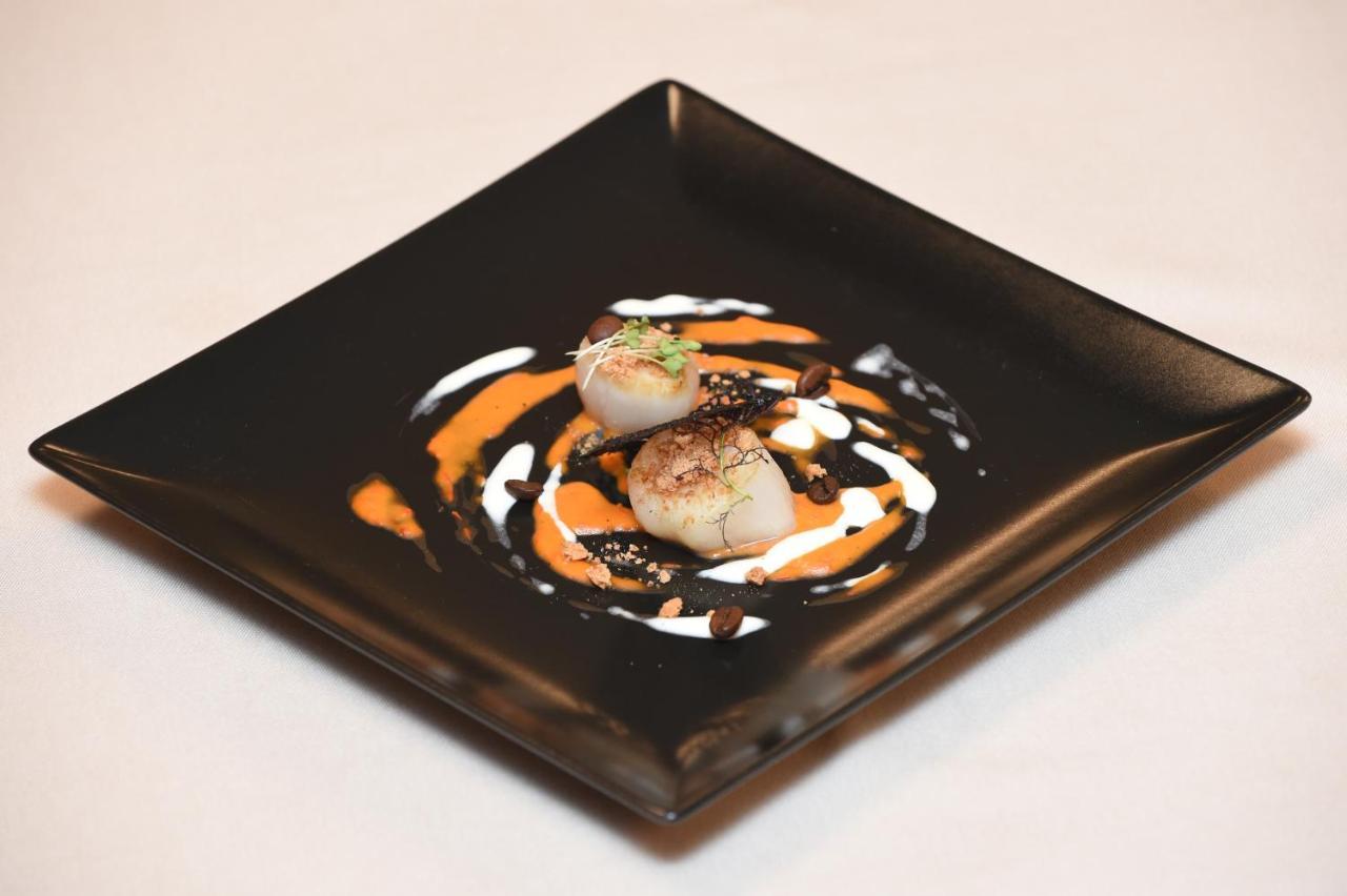 Dolomeet Boutique Hotel ピンツォーロ エクステリア 写真
