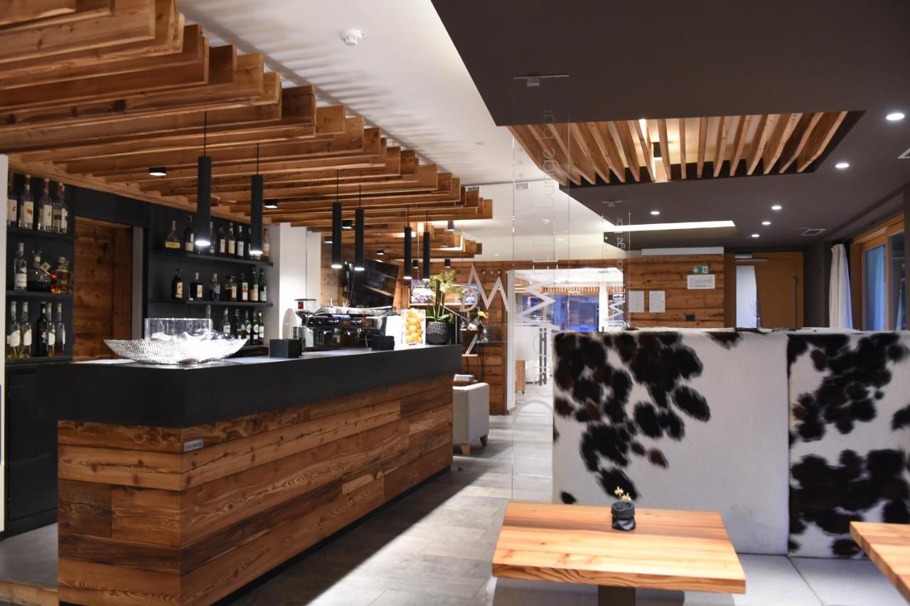 Dolomeet Boutique Hotel ピンツォーロ エクステリア 写真
