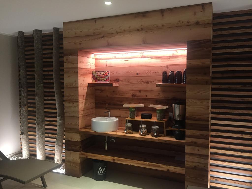 Dolomeet Boutique Hotel ピンツォーロ エクステリア 写真