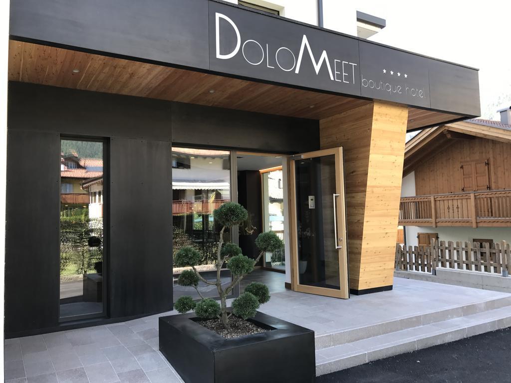 Dolomeet Boutique Hotel ピンツォーロ エクステリア 写真